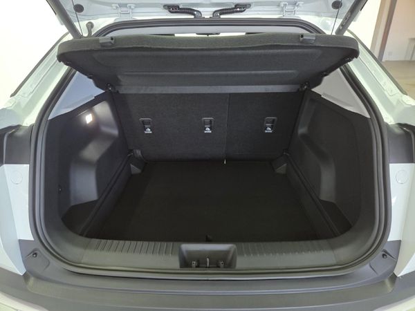 2025-Omoda-C5-15T-Elegance-X image:15