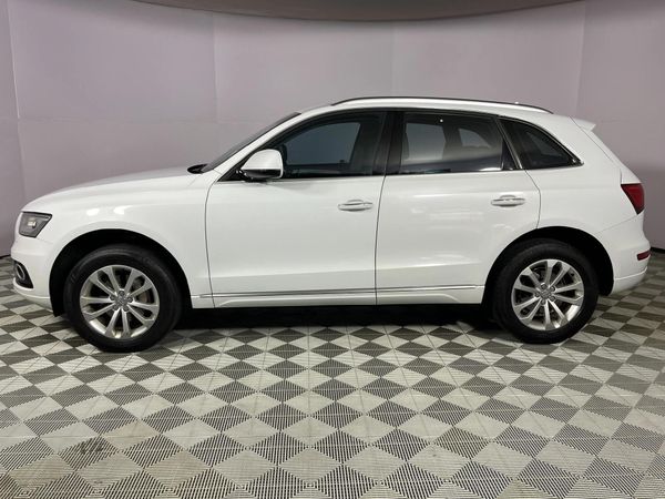 2019-Audi-Q5-20-TDI-quattro-Auto image:18