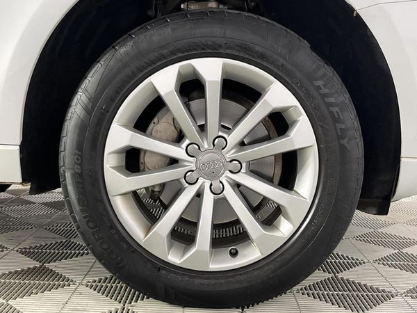 2019-Audi-Q5-20-TDI-quattro-Auto image:5