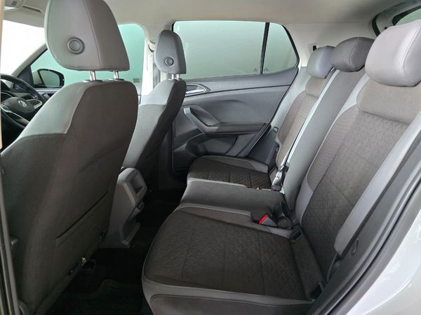 2020-Volkswagen-T-Cross-10-TSI-Highline-Auto image:18