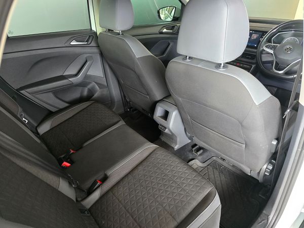 2020-Volkswagen-T-Cross-10-TSI-Highline-Auto image:20