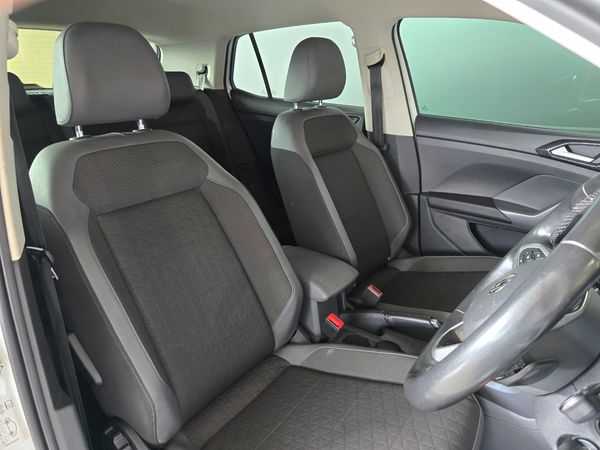 2020-Volkswagen-T-Cross-10-TSI-Highline-Auto image:21