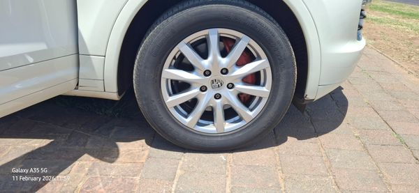 2010-Porsche-Cayenne-Diesel-Auto image:15