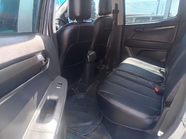 2019-Isuzu-D-Max-250-HO-Double-Cab image:11