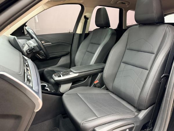 2023-BMW-X1-sDrive18i-xLine image:1