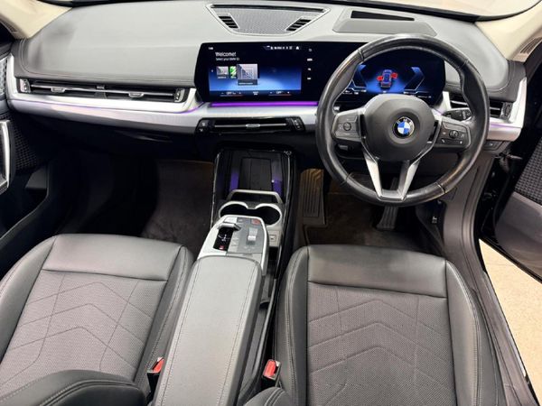 2023-BMW-X1-sDrive18i-xLine image:4