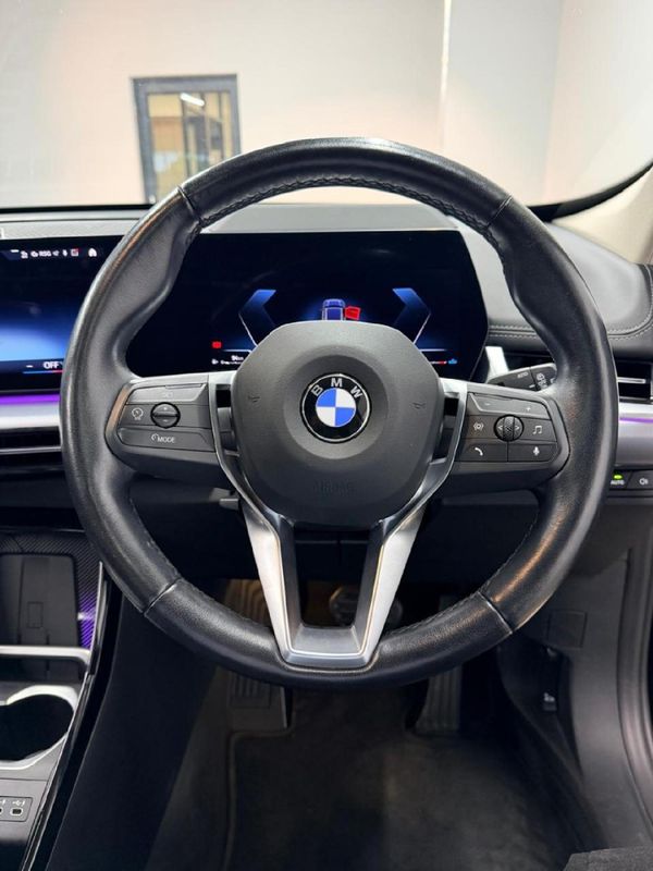 2023-BMW-X1-sDrive18i-xLine image:8