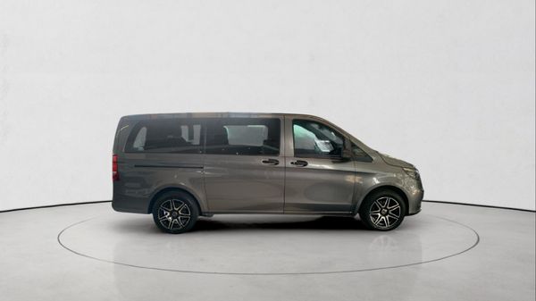 2023-Mercedes-Benz-Vito-116-20-CDI-Tourer-Pro-Auto image:7