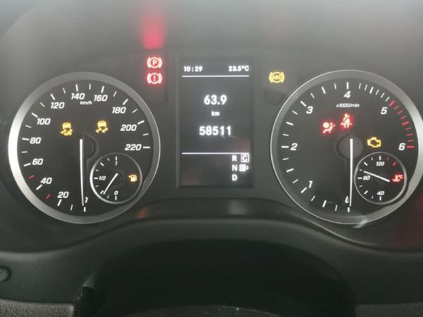 2023-Mercedes-Benz-Vito-116-20-CDI-Tourer-Pro-Auto image:21