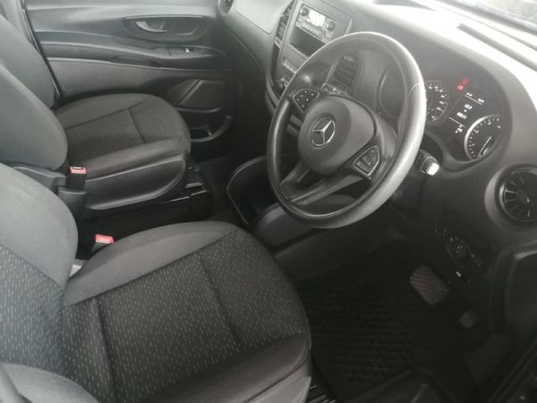 2023-Mercedes-Benz-Vito-116-20-CDI-Tourer-Pro-Auto image:8