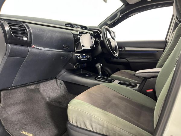 2021-Toyota-Hilux-28-GD-6-Raised-Body-Legend-Auto-Double-Cab image:8
