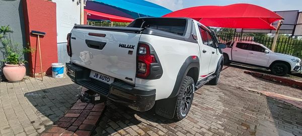2024-Toyota-Hilux-28GD-6-GR-Sport-Double-Cab-4x4 image:8