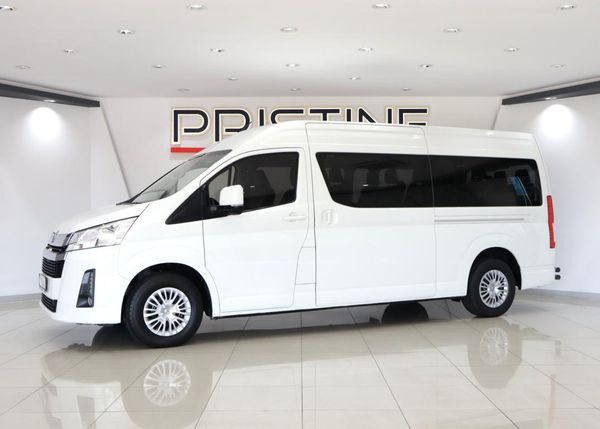 2019-Toyota-Quantum-28-GL-14-Seat image:2