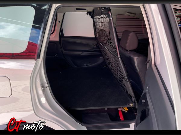 2020-Toyota-Avanza-13-Panel-Van image:9