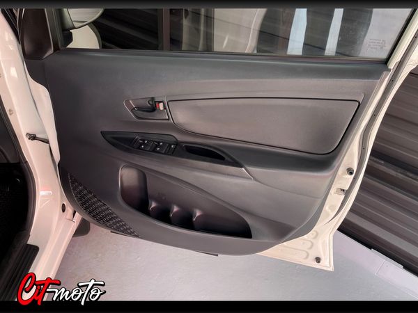 2020-Toyota-Avanza-13-Panel-Van image:12