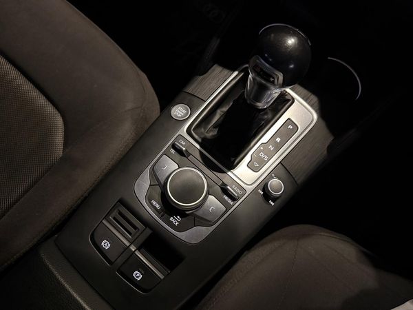 2017-Audi-A3-Sedan-14-TFSI-Auto-35-TFSI image:22