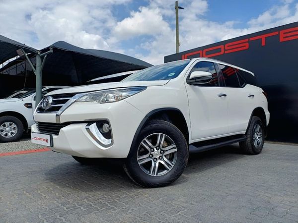 2020-Toyota-Fortuner-24-GD-6-Raised-Body image:2