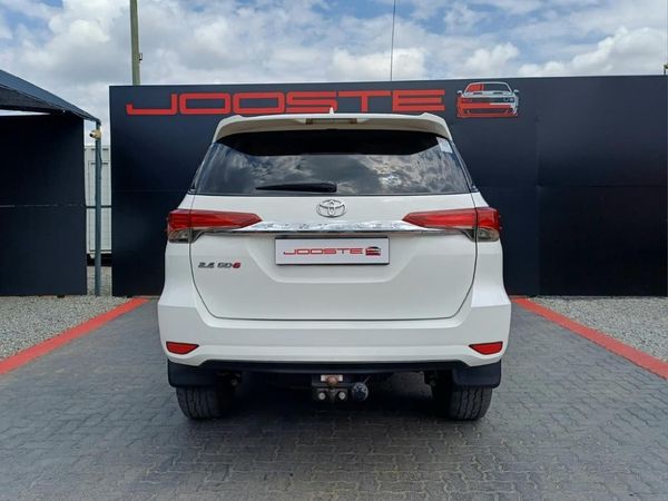 2020-Toyota-Fortuner-24-GD-6-Raised-Body image:5