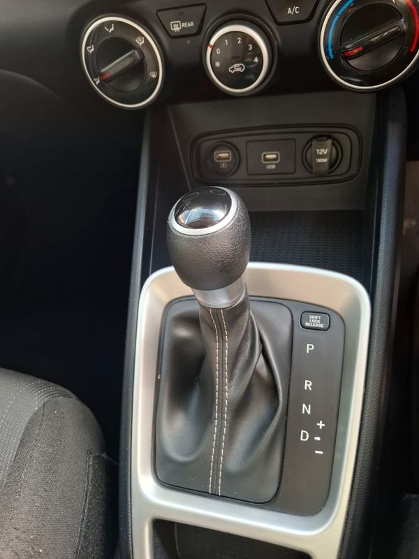 2021-Hyundai-Venue-10-TGDI-Motion-Auto image:16
