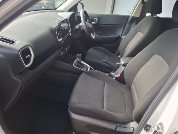 2021-Hyundai-Venue-10-TGDI-Motion-Auto image:7