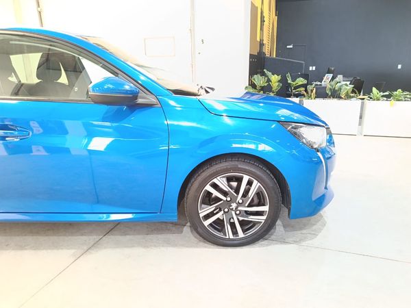 2022-Peugeot-208-12-Active image:11