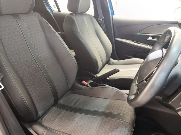 2022-Peugeot-208-12-Active image:16