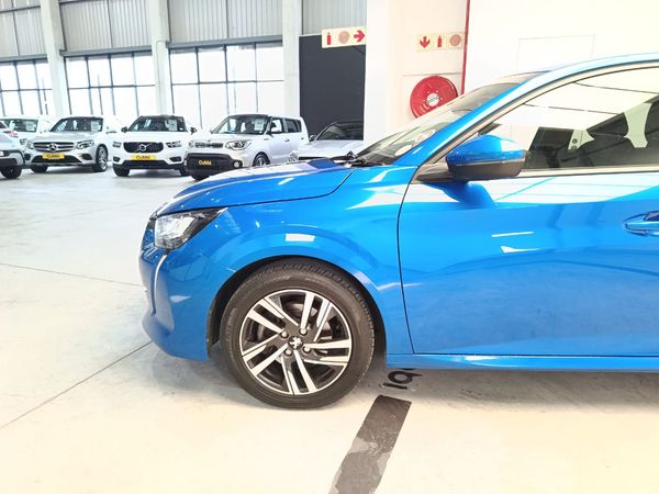 2022-Peugeot-208-12-Active image:4