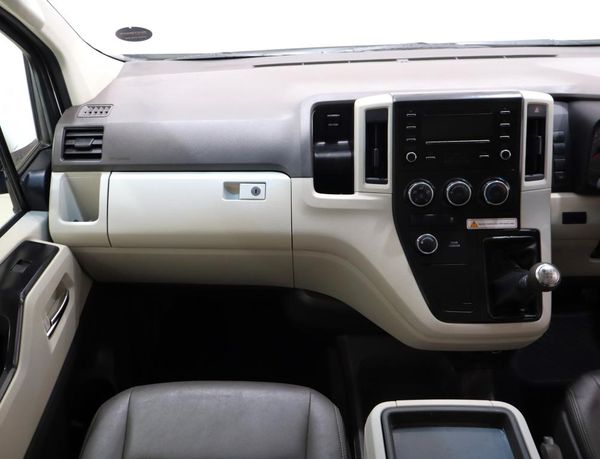 2019-Toyota-Quantum-28-GL-14-Seat image:5
