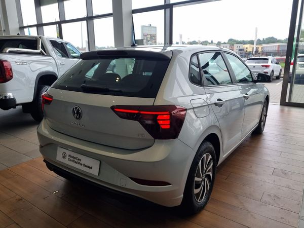 2025-Volkswagen-Polo-10-TSI image:1