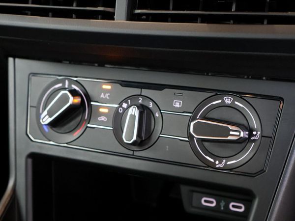 2025-Volkswagen-Polo-10-TSI image:14