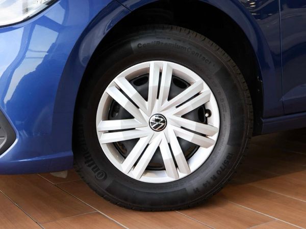 2025-Volkswagen-Polo-10-TSI image:5