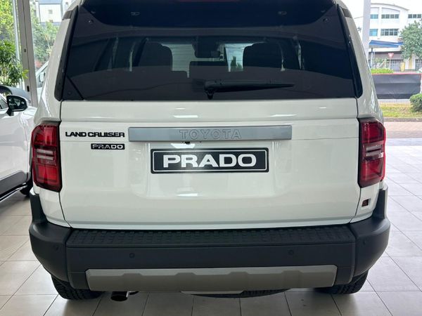 2026-Toyota-Land-Cruiser-Prado-TX-28GD-Auto image:5
