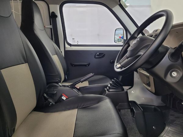2026-Suzuki-Eeco-12-Panel-Van image:7