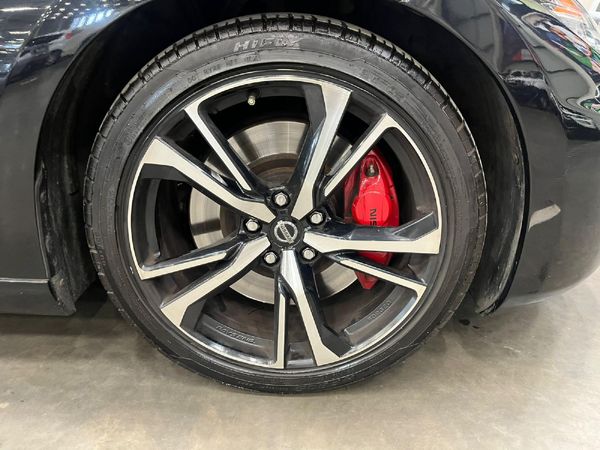 2018-Nissan-370Z-Coupe-Auto image:8