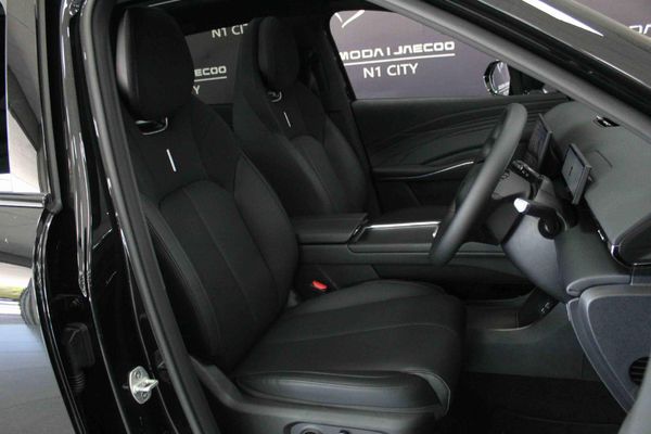 2026-Omoda-C7-15T-SHS-DHT-Phev image:15