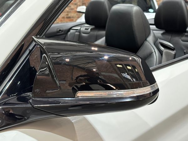 2014-BMW-4-Series-435i-Convertible-M-Sport image:12