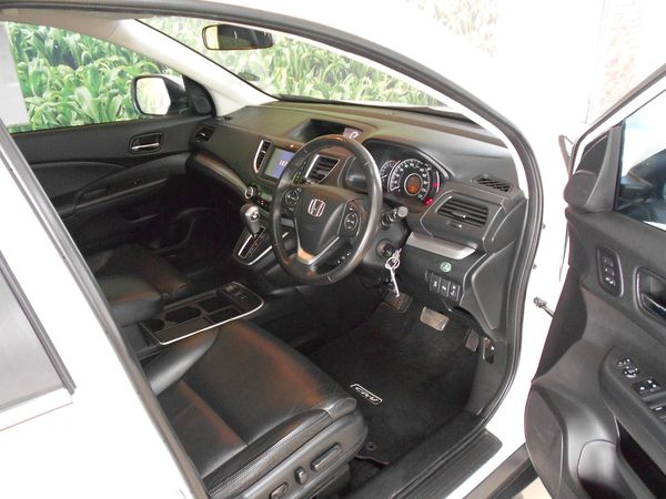 2015-Honda-CR-V-20-Elegance-Auto image:5