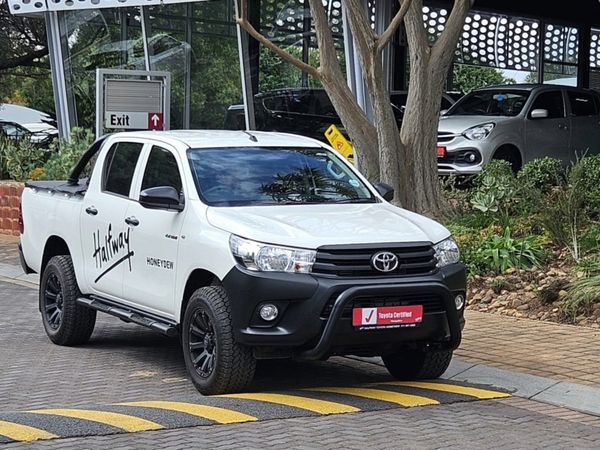 2026-Toyota-Hilux-24-GD-6-Raised-Body-SR-Double-Cab image:1