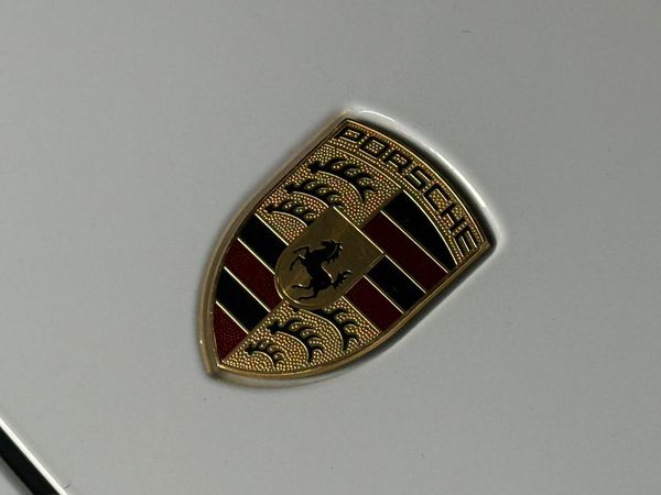 2017-Porsche-Panamera-Turbo-Auto image:19