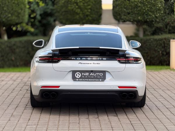 2017-Porsche-Panamera-Turbo-Auto image:6