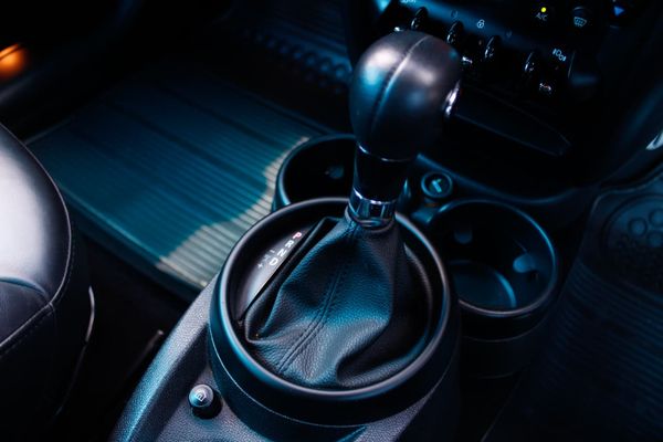 2015-MINI-Countryman-Cooper-S-Auto image:21