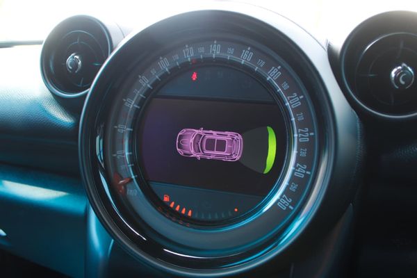 2015-MINI-Countryman-Cooper-S-Auto image:23