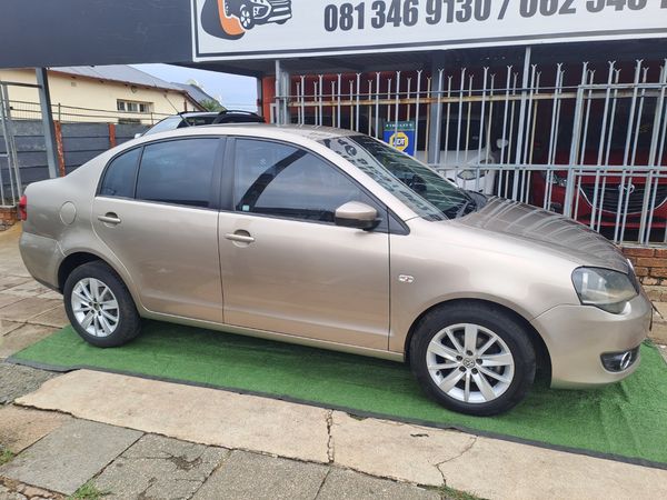2016-Volkswagen-Polo-Vivo-GP-14-Trendline-Auto-Sedan image:3