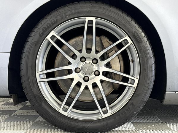 2014-Audi-A8-42-TDI-quattro-LWB-Auto-55-TDI image:4