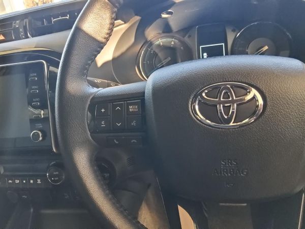 2025-Toyota-Hilux-28-GD-6-RB-Legend-RS-4x4-Double-Cab-Auto-mhev image:8