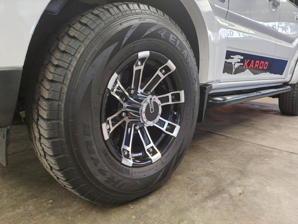 2022-Mahindra-Pik-Up-22-mHawk-S10-4x4-Double-Cab image:10