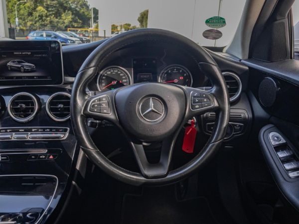 2017-Mercedes-Benz-C-Class-C-200-Auto image:12