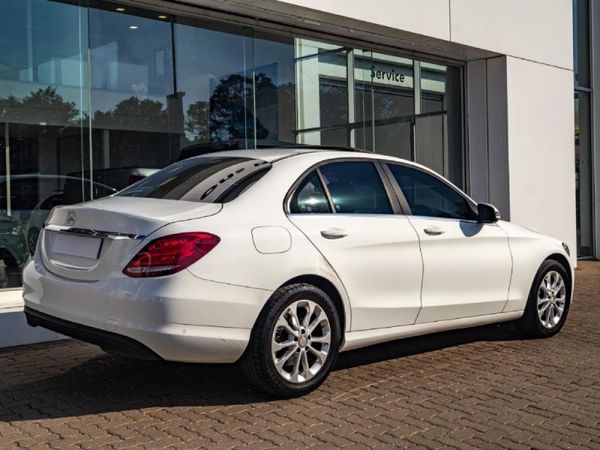 2017-Mercedes-Benz-C-Class-C-200-Auto image:5