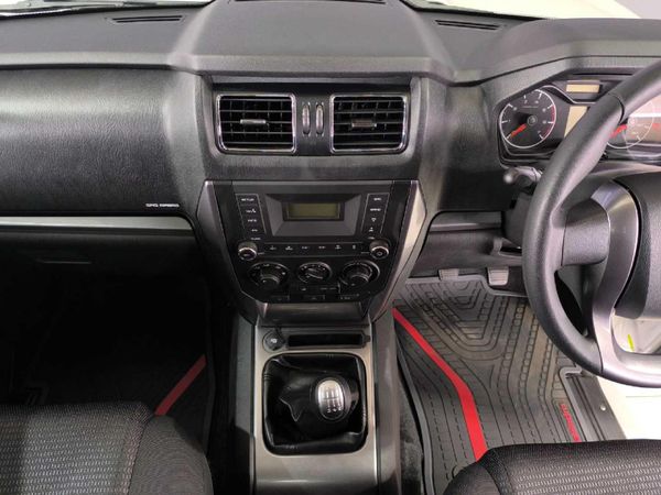 2025-Mahindra-Pik-Up-22-mHawk-S6-Single-Cab image:13
