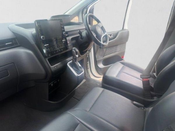 2024-Hyundai-Staria-22d-Executive-Auto image:19